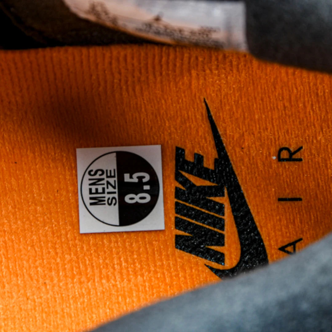 AJ4 Retro OG SP 'Undefeated'