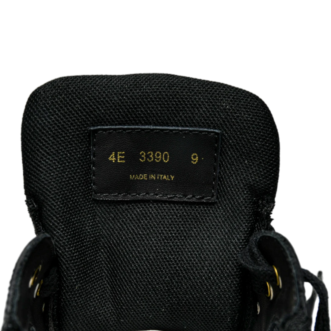 Prada America's Cup 'Black'