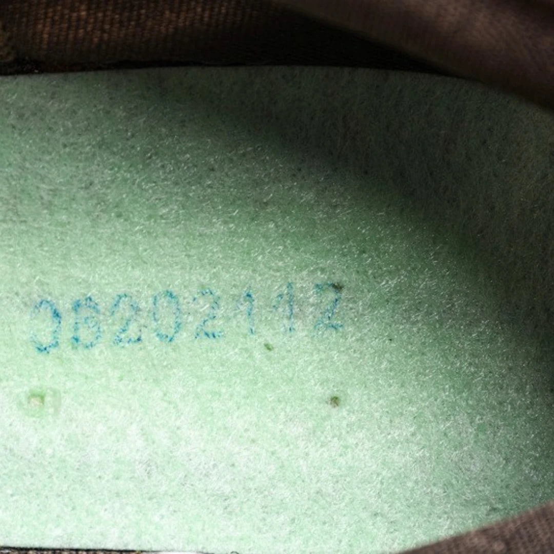 Travis Scott x AM1 'Baroque Brown'