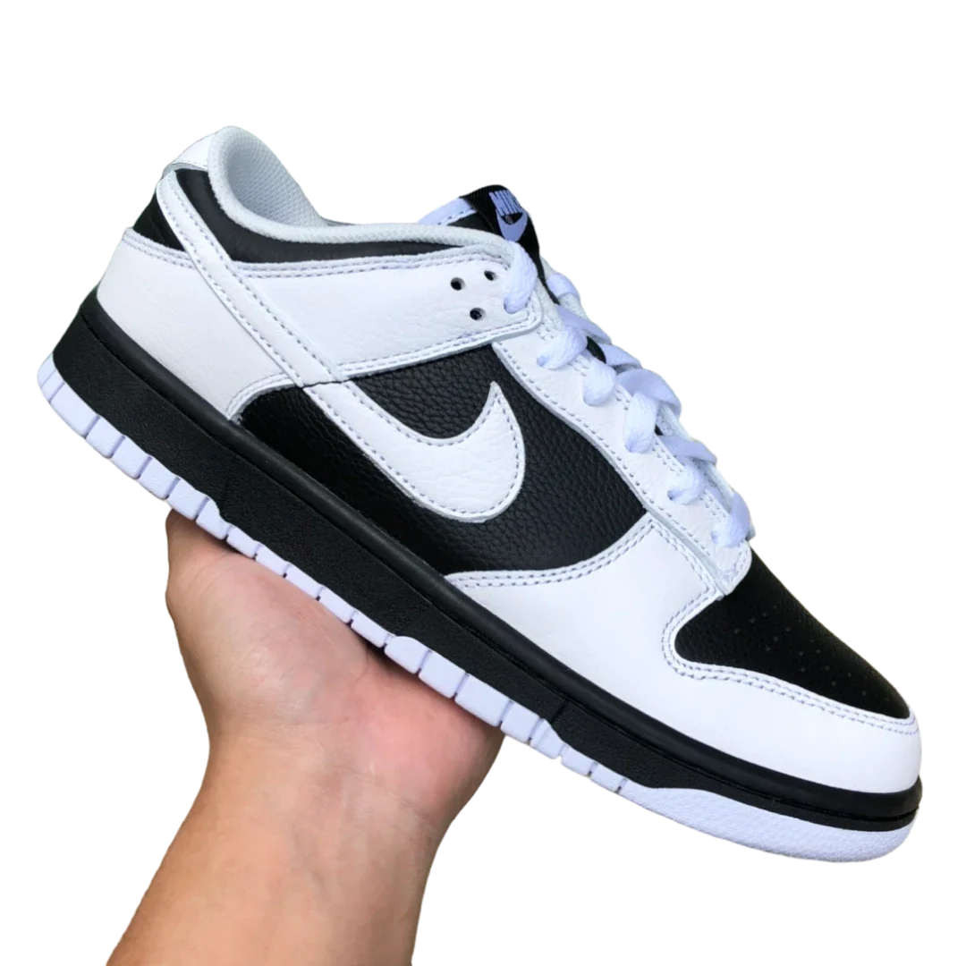 SB Dnk Low 'Reverse Panda'