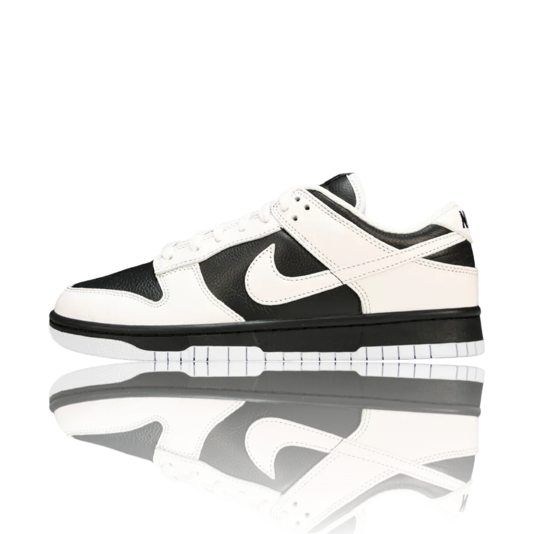 SB Dnk Low 'Reverse Panda'