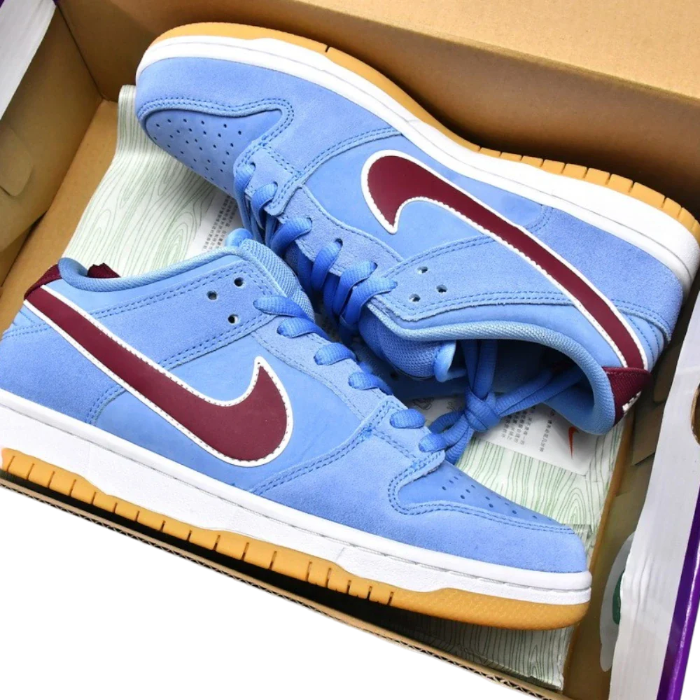 SB Dnk Low 'Philadelphia Phillies'
