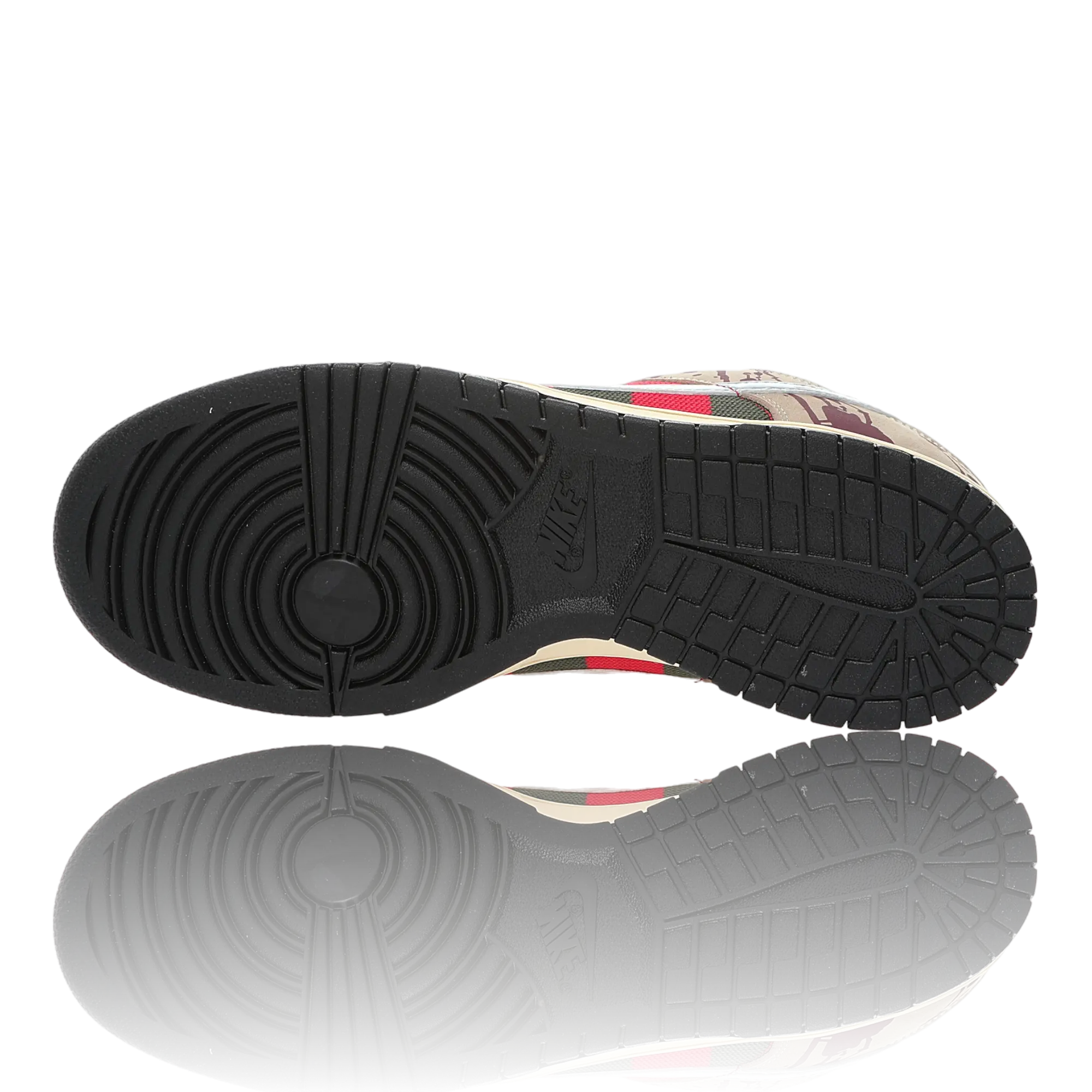 SB Dnk Low 'Freddy Krueger'