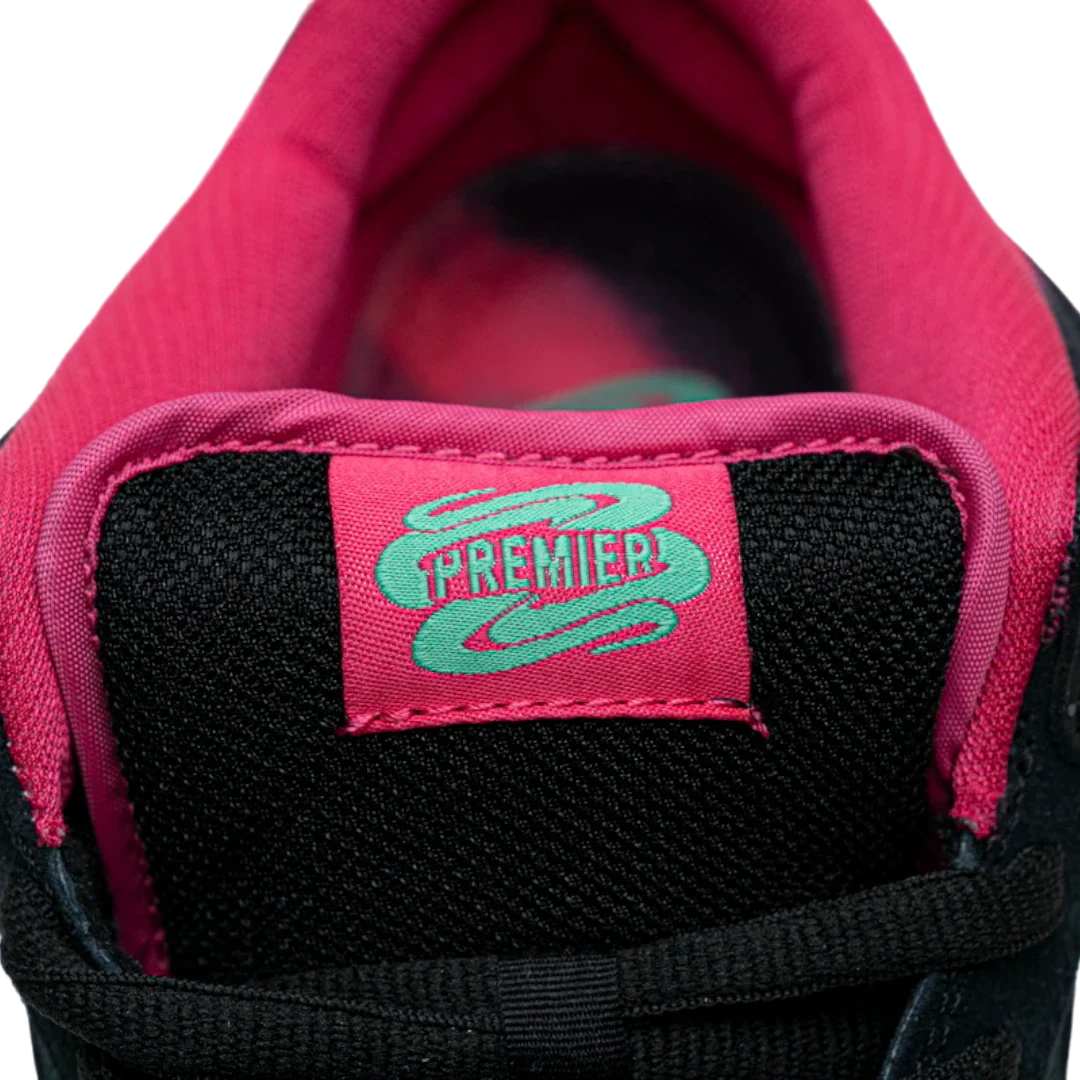 SB Dnk Low 'Northern Lights'