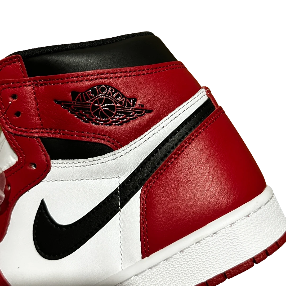 AJ1 Retro High 'Chicago'
