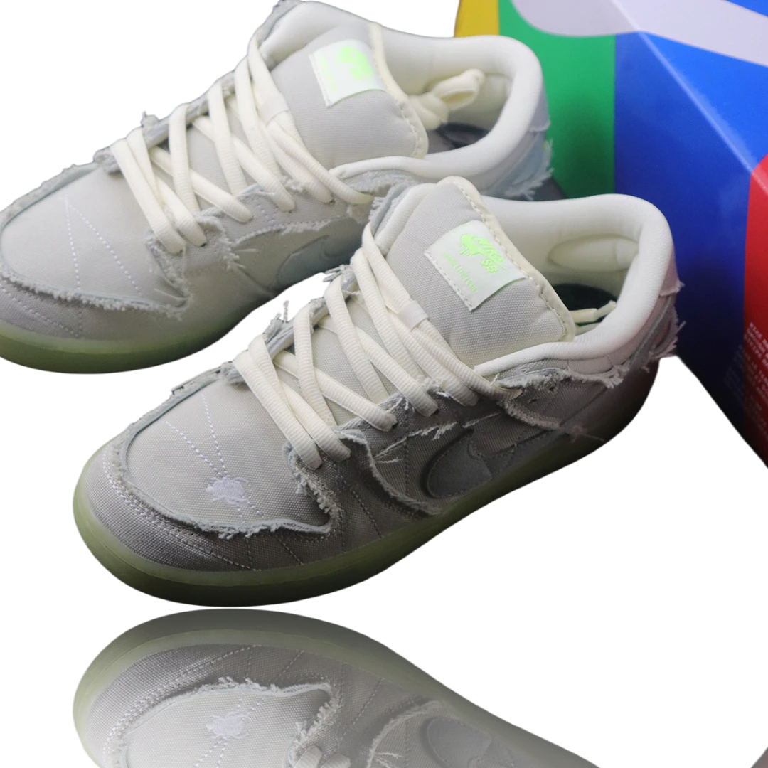 SB Dnk Low 'Mummy'