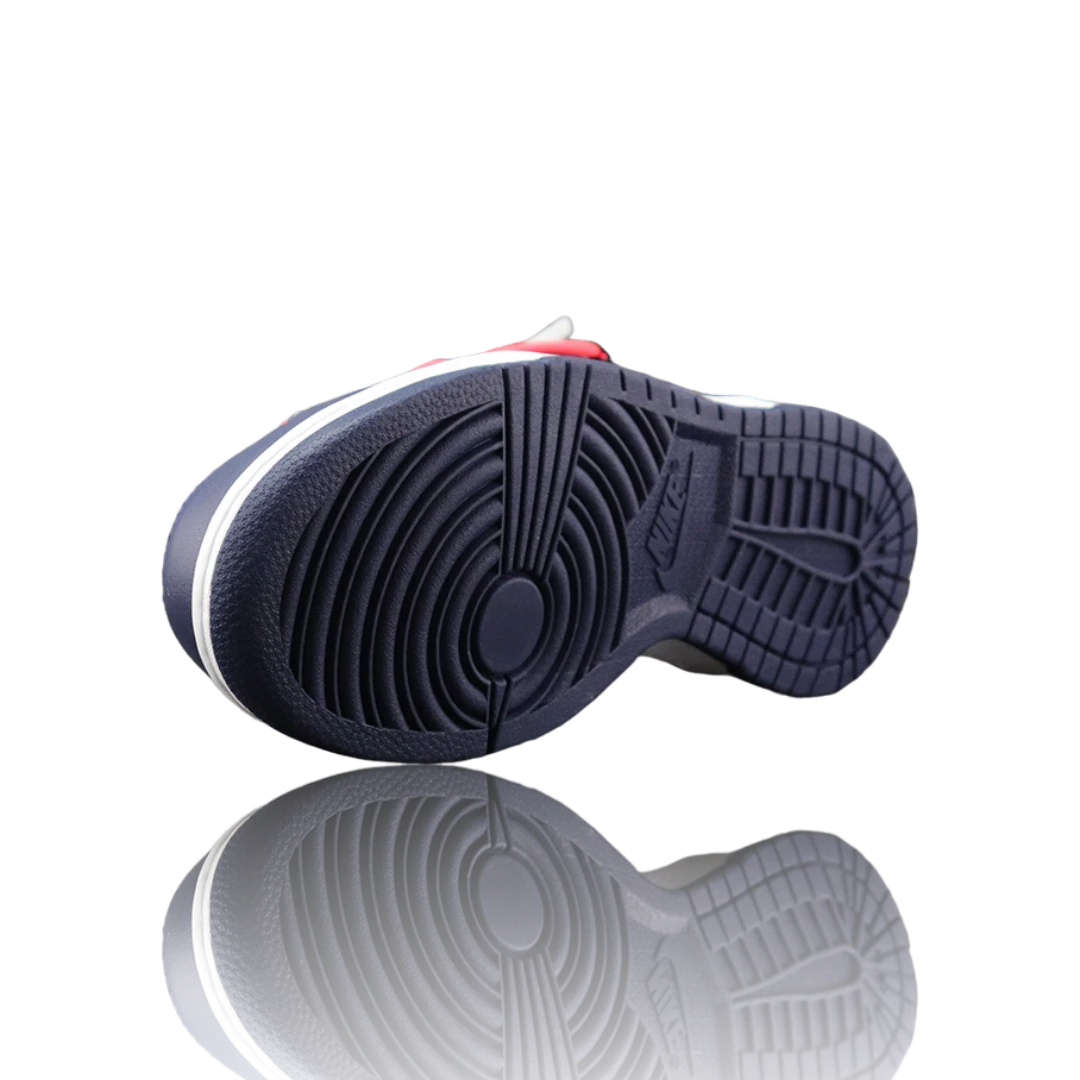 Off-White x SB Dnk Low 'University Gold'