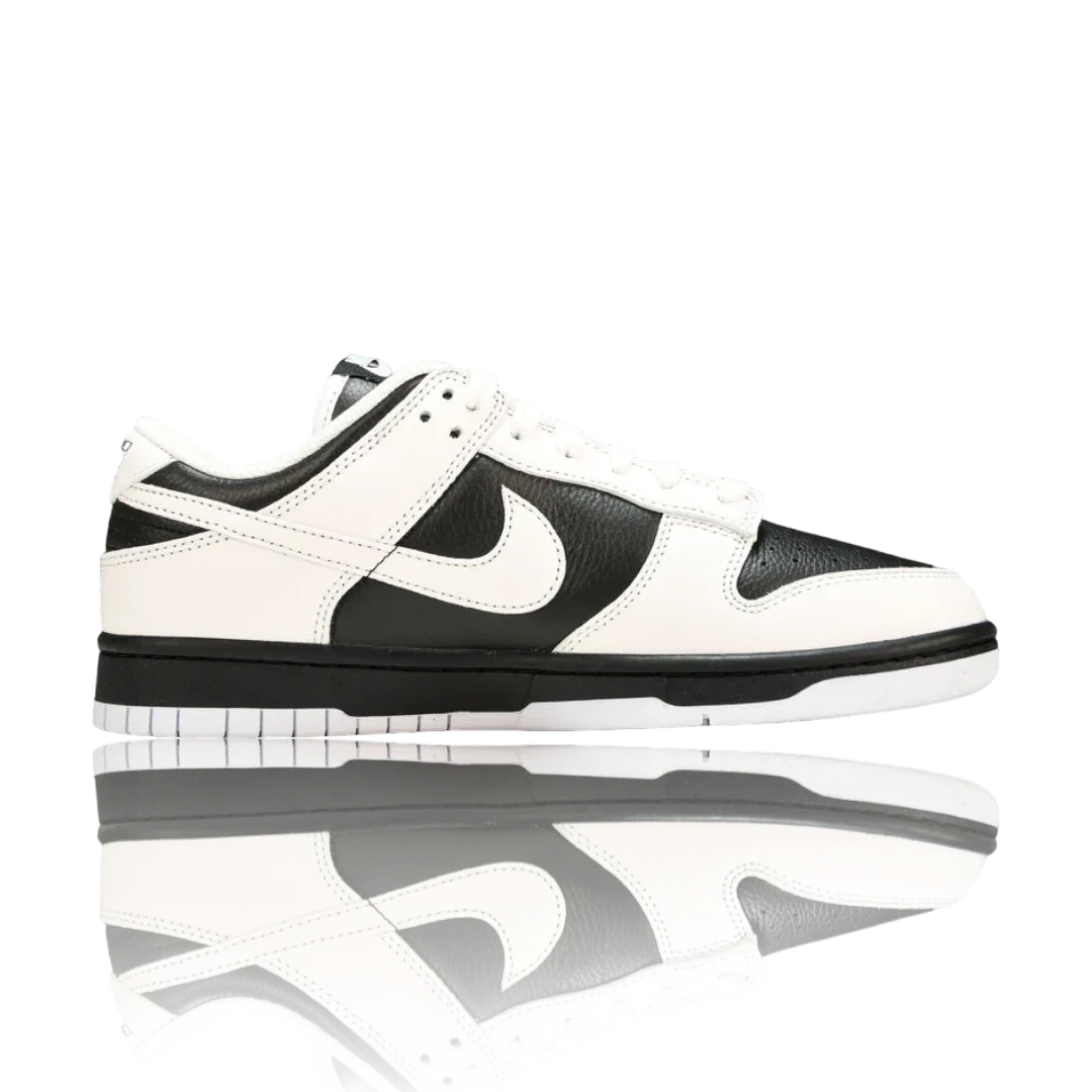 SB Dnk Low 'Reverse Panda'