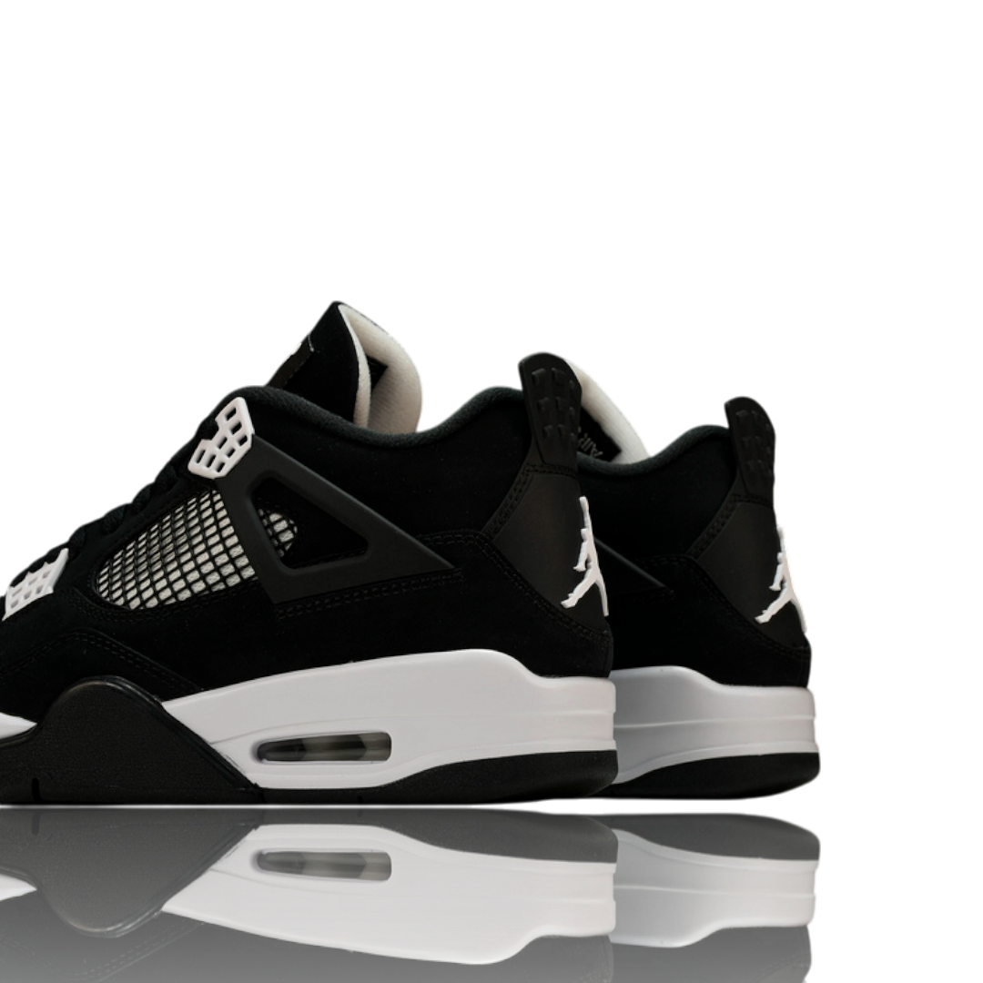 AJ4 Retro 'White Thunder'