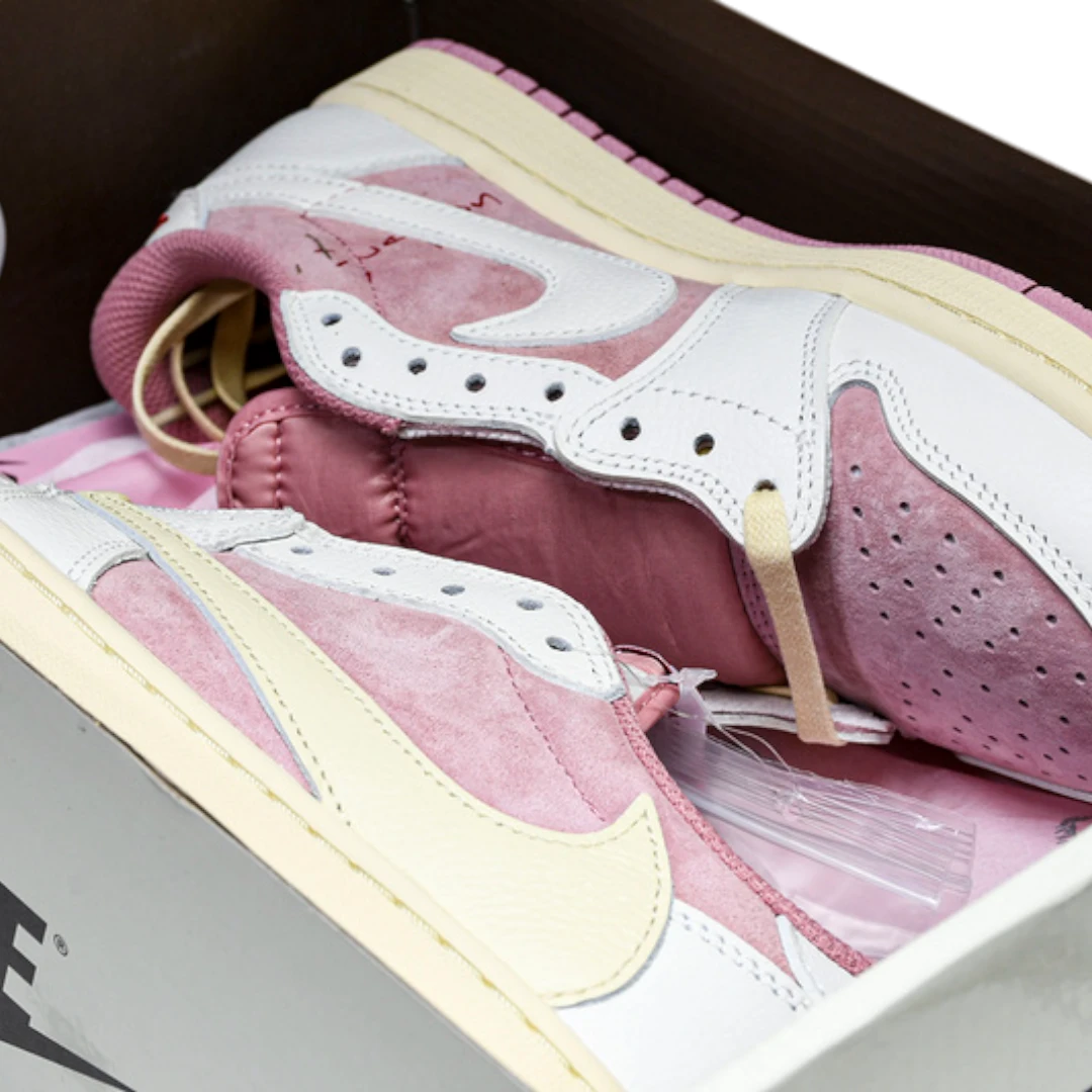 Travis Scott x AJ1 Low OG 'Shy Pink'