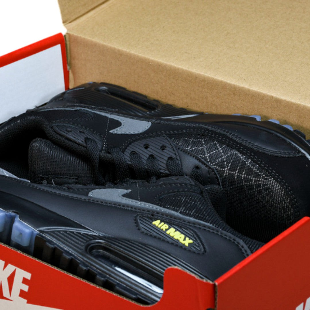 AM90 'Halloween' (2020)