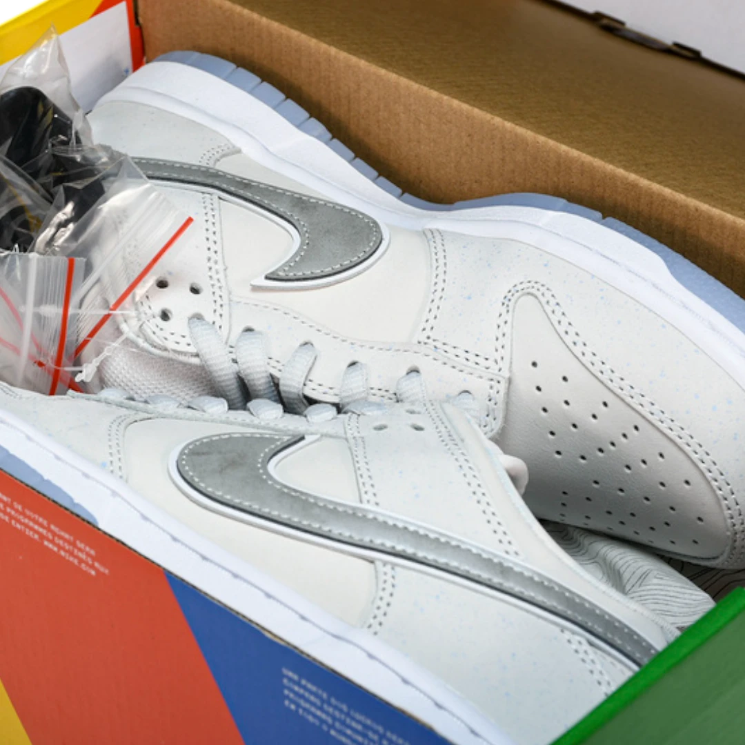 Concepts x SB Dnk Low 'White Lobster' (Friends and Family)