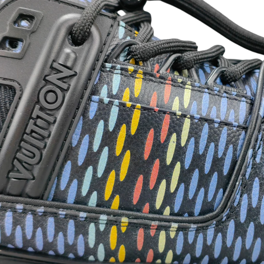 Louis Vuittоп Trainer Maxi 'Black'