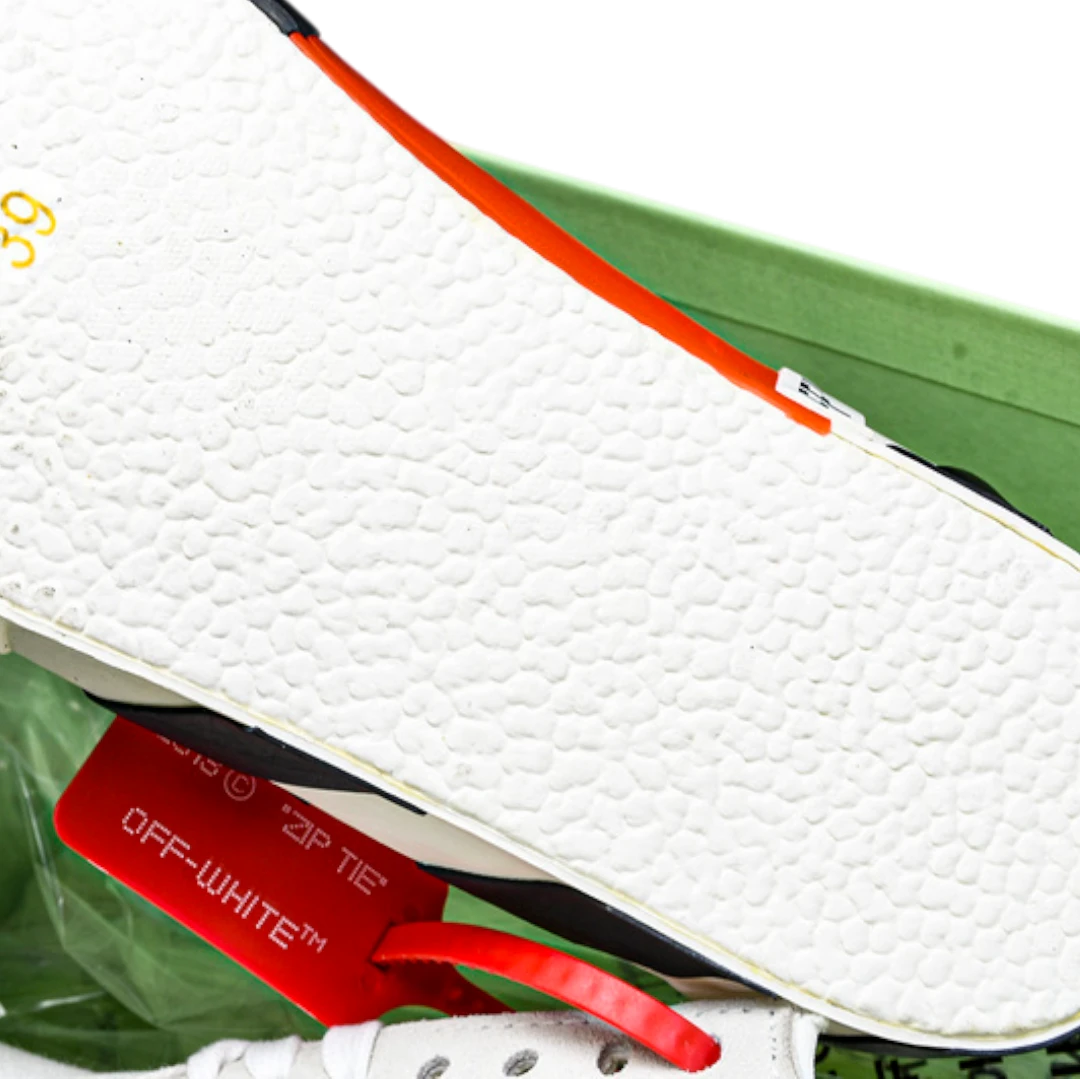 Off-White Vulc Low 'White' (‘C 2018)  Old Stripes