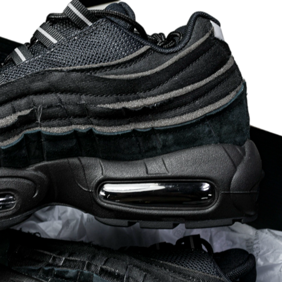 AM95 x Comme des Garcons 'Black'