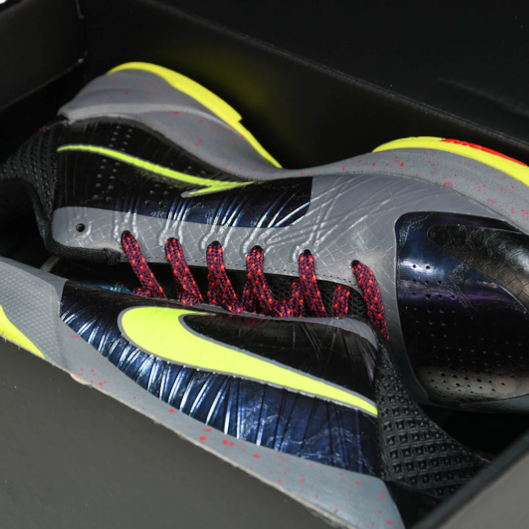 Kobe 5 Protro 2K Gamer Exclusive