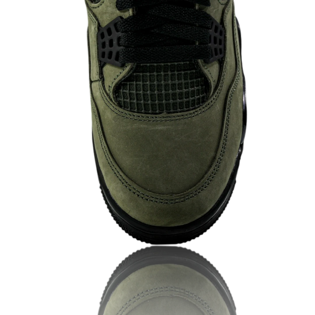 AJ4 Retro OG SP 'Undefeated'