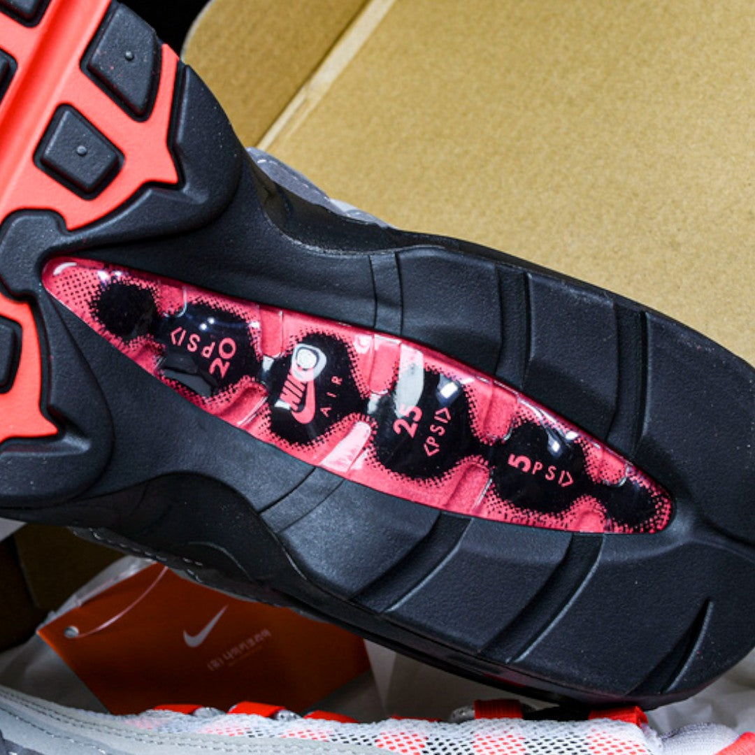 AM95 OG 'Solar Red'
