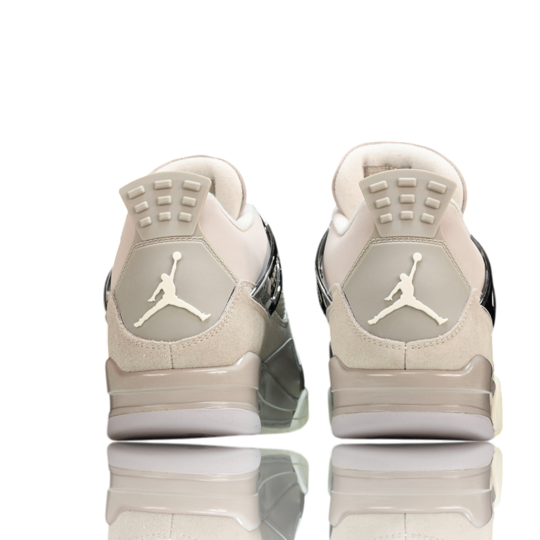 AJ4 Retro WMNS 'Frozen Moments'