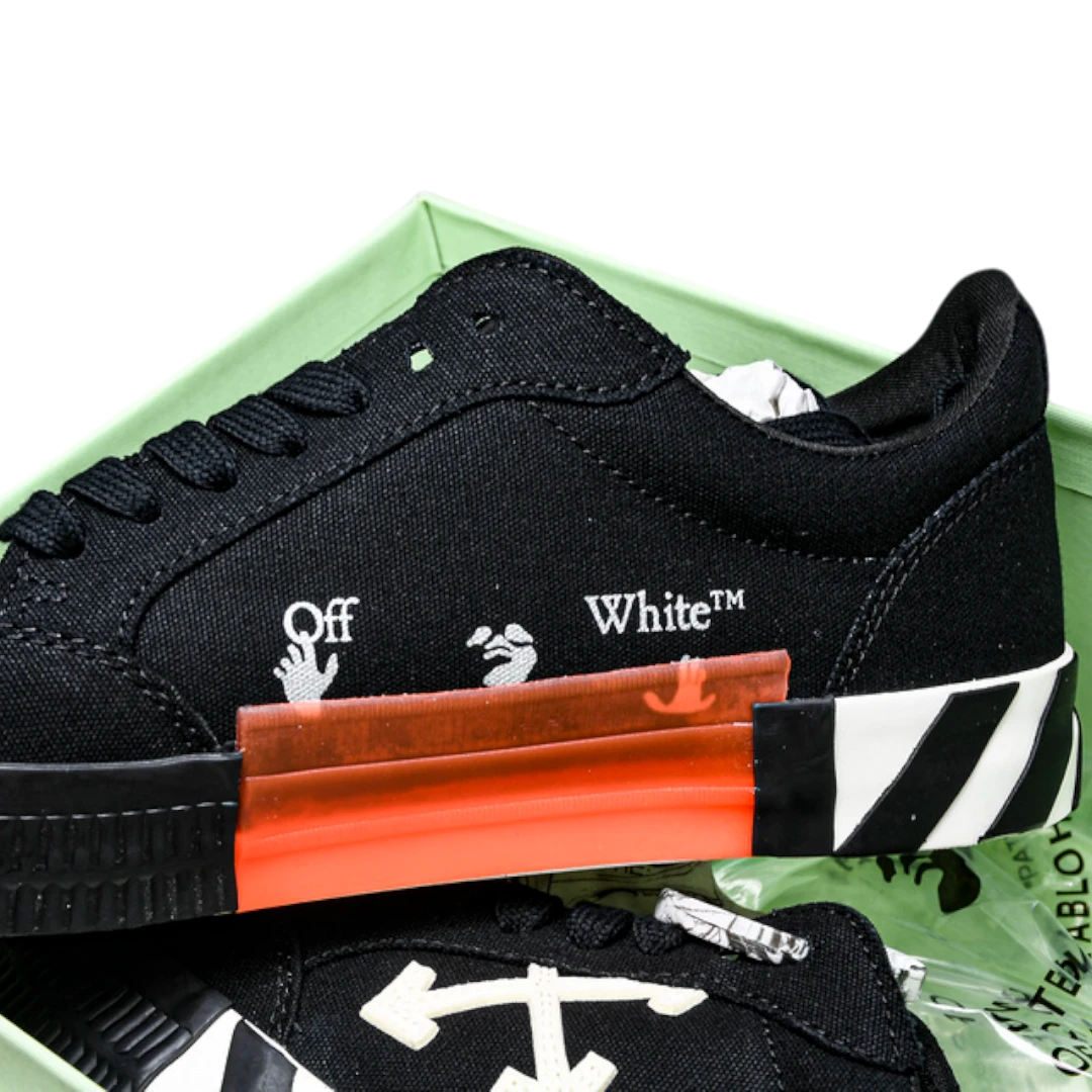 Off-White Vulc Low 'Black White Arrow'