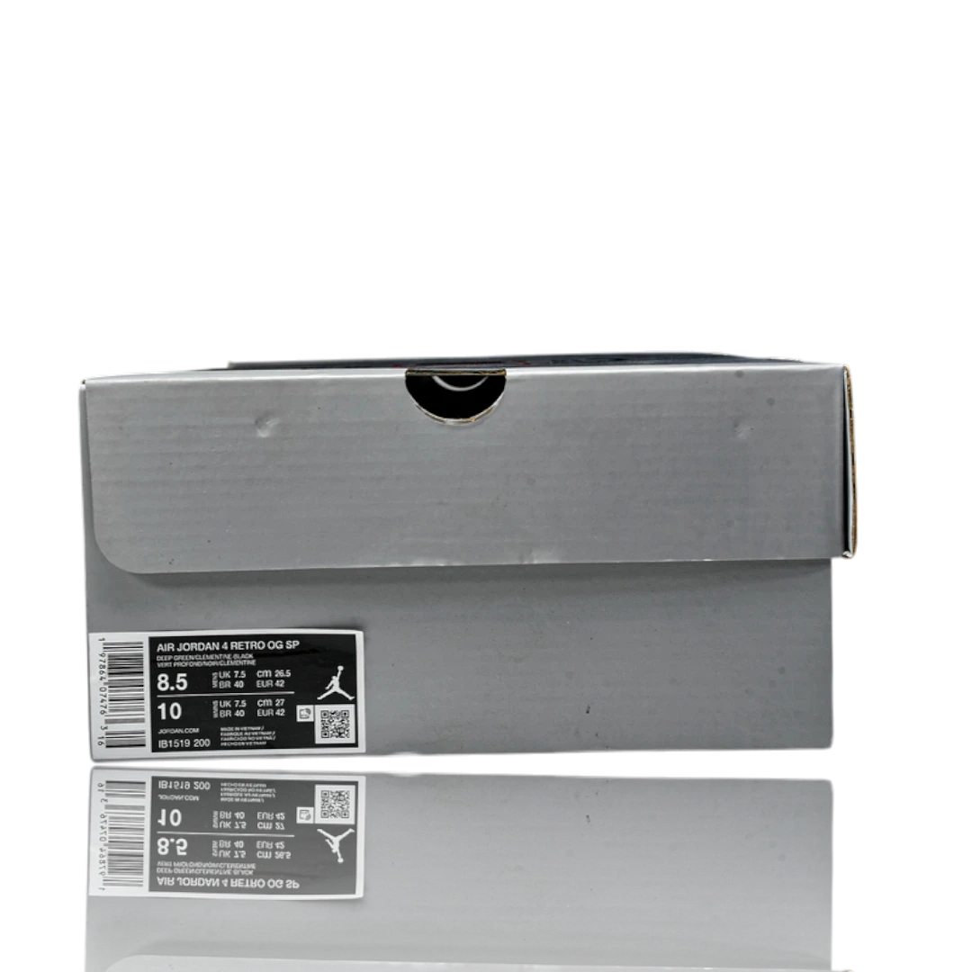 AJ4 Retro OG SP 'Undefeated'