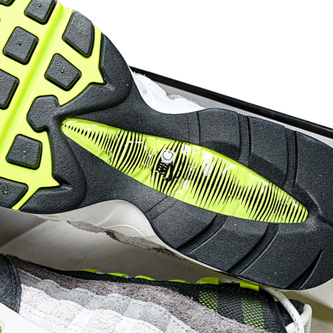 AM95 OG 'Reverse Gradient Neon'