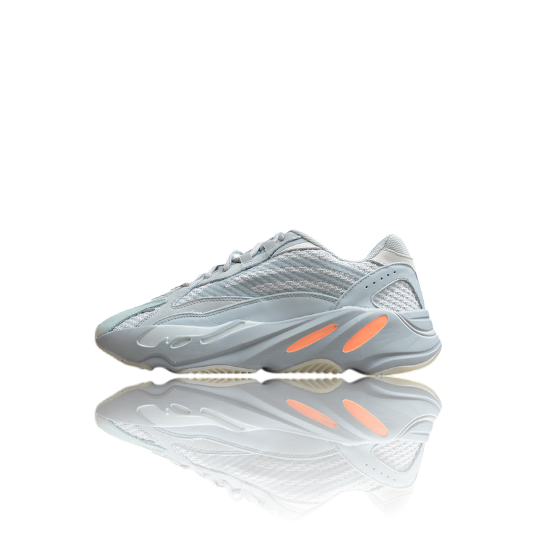 Yzy 700 V2 'Inertia'