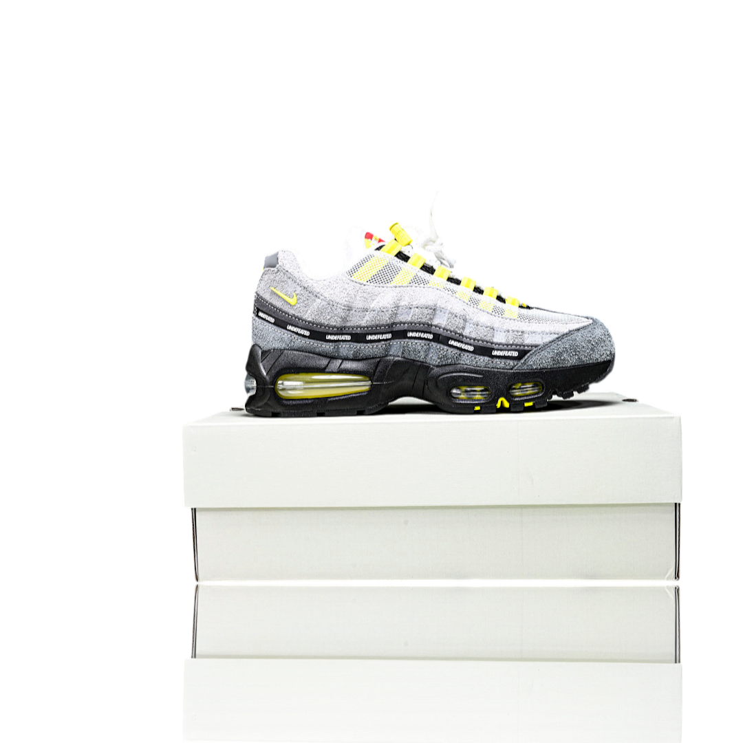 AM95 SP x Undefeated Geo 'Shanghai Opti Yellow'