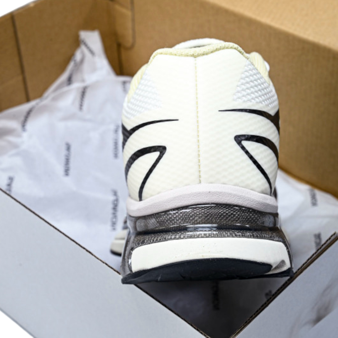 Salomon x Maison Margiela XT-MM6 'Vanilla Ice'