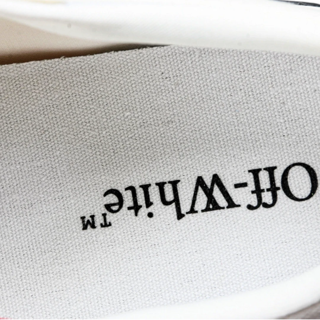 Off-White Vulc Low 'White Black Arrow'