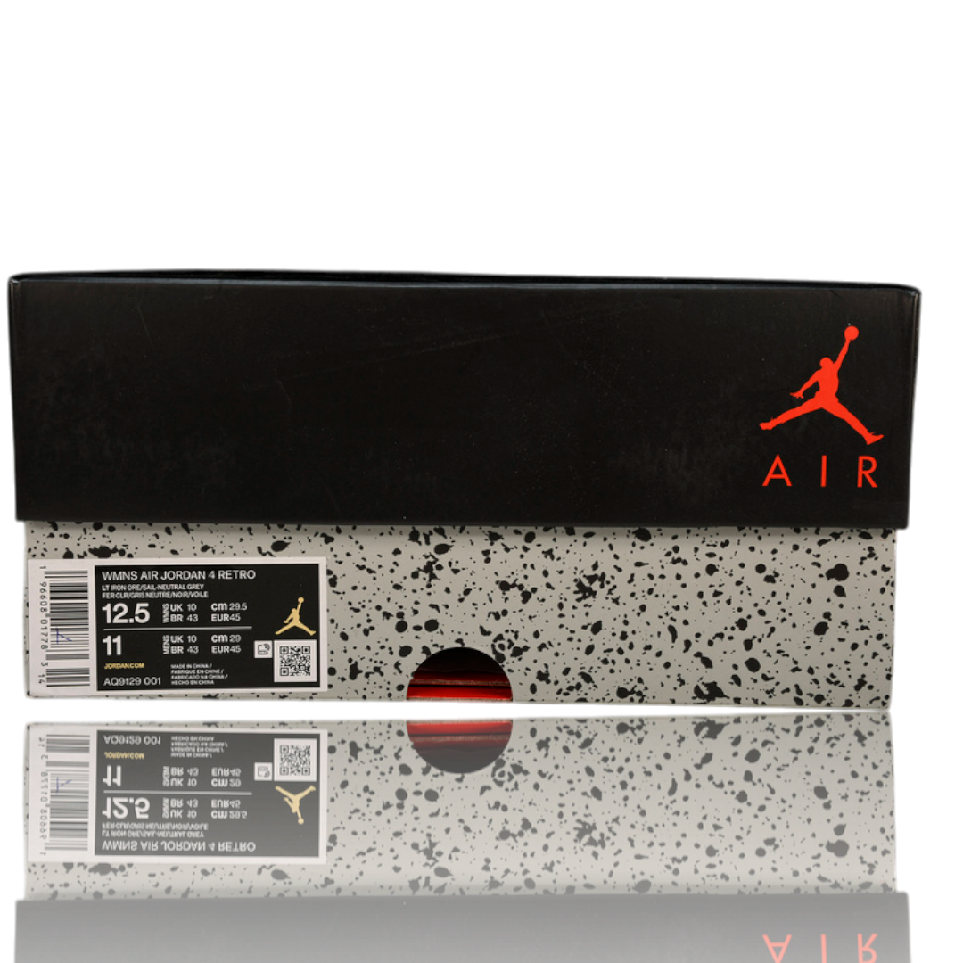 AJ4 Retro WMNS 'Frozen Moments'