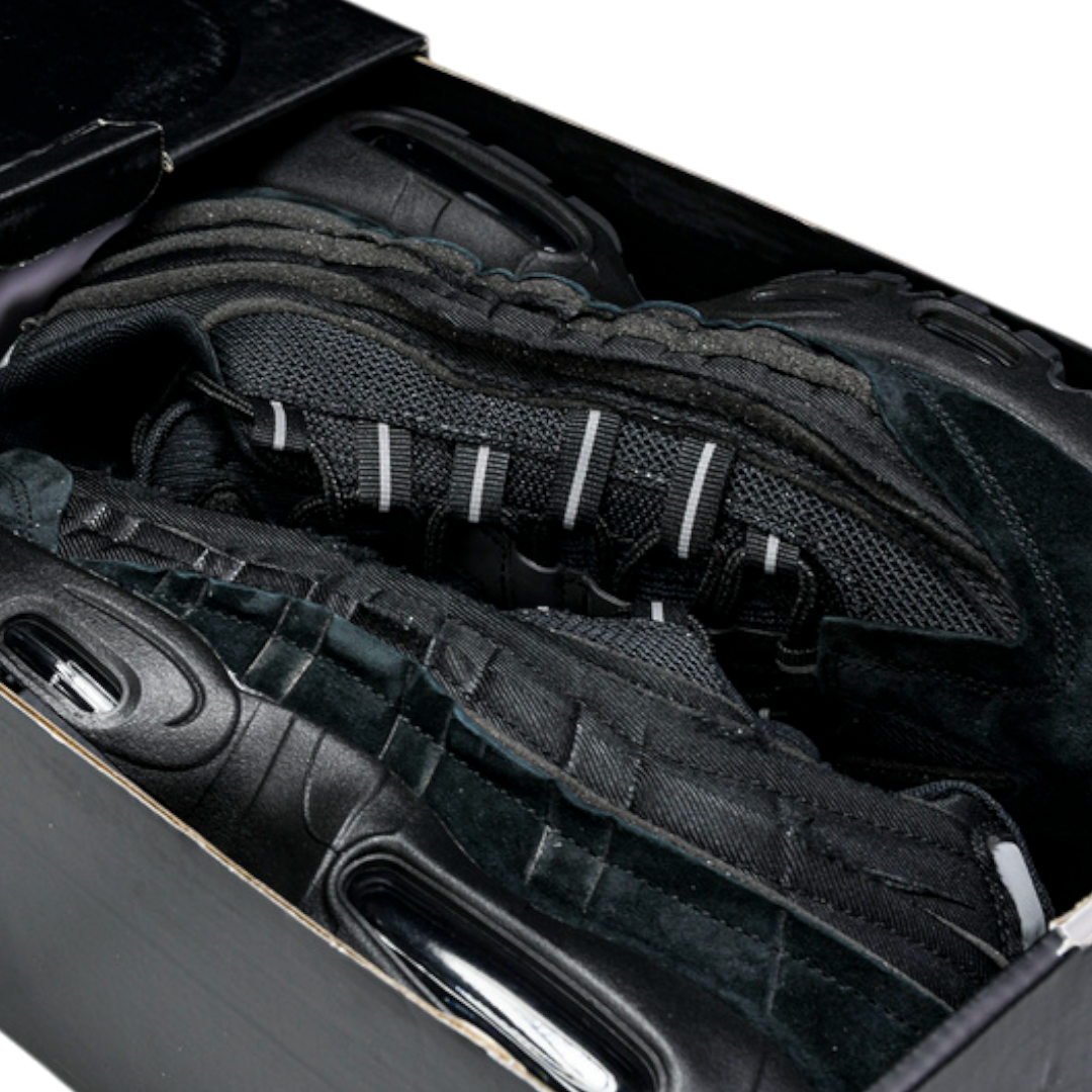AM95 x Comme des Garcons 'Black'