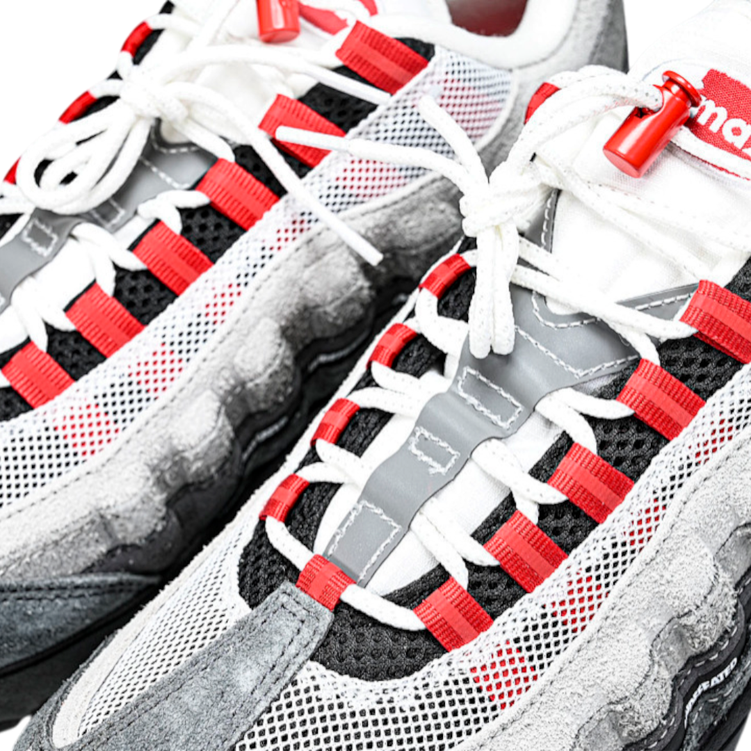 AM95 SP x Undefeated Geo 'Tokyo Bright Crimson'