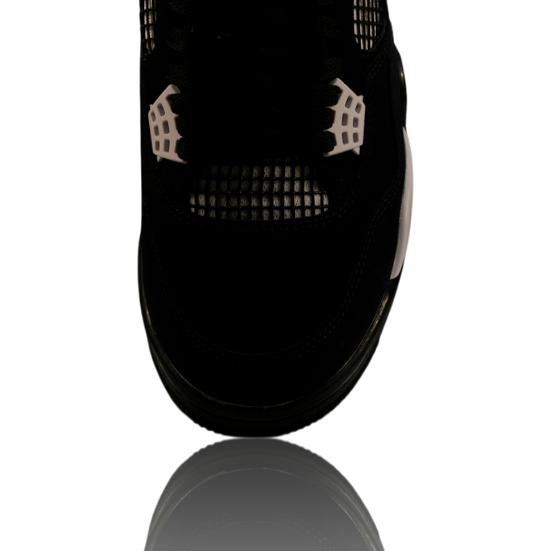 AJ4 Retro 'White Thunder'