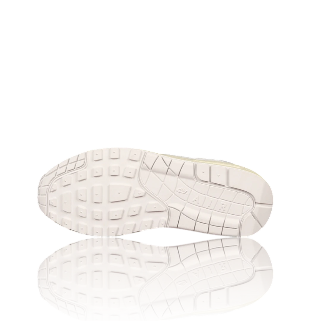 AM1 x Patta 'Waves White'