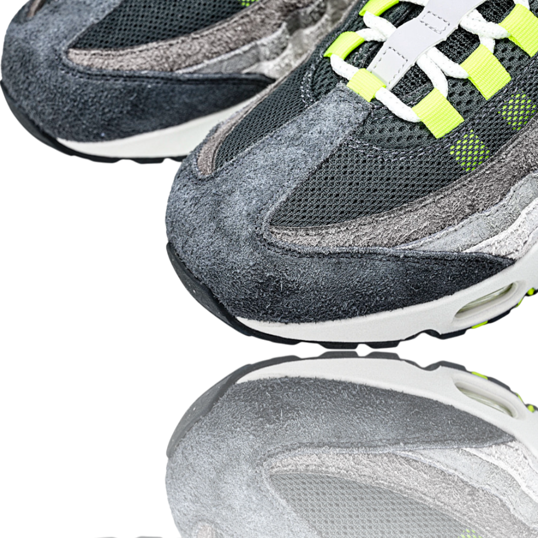 AM95 OG 'Reverse Gradient Neon'