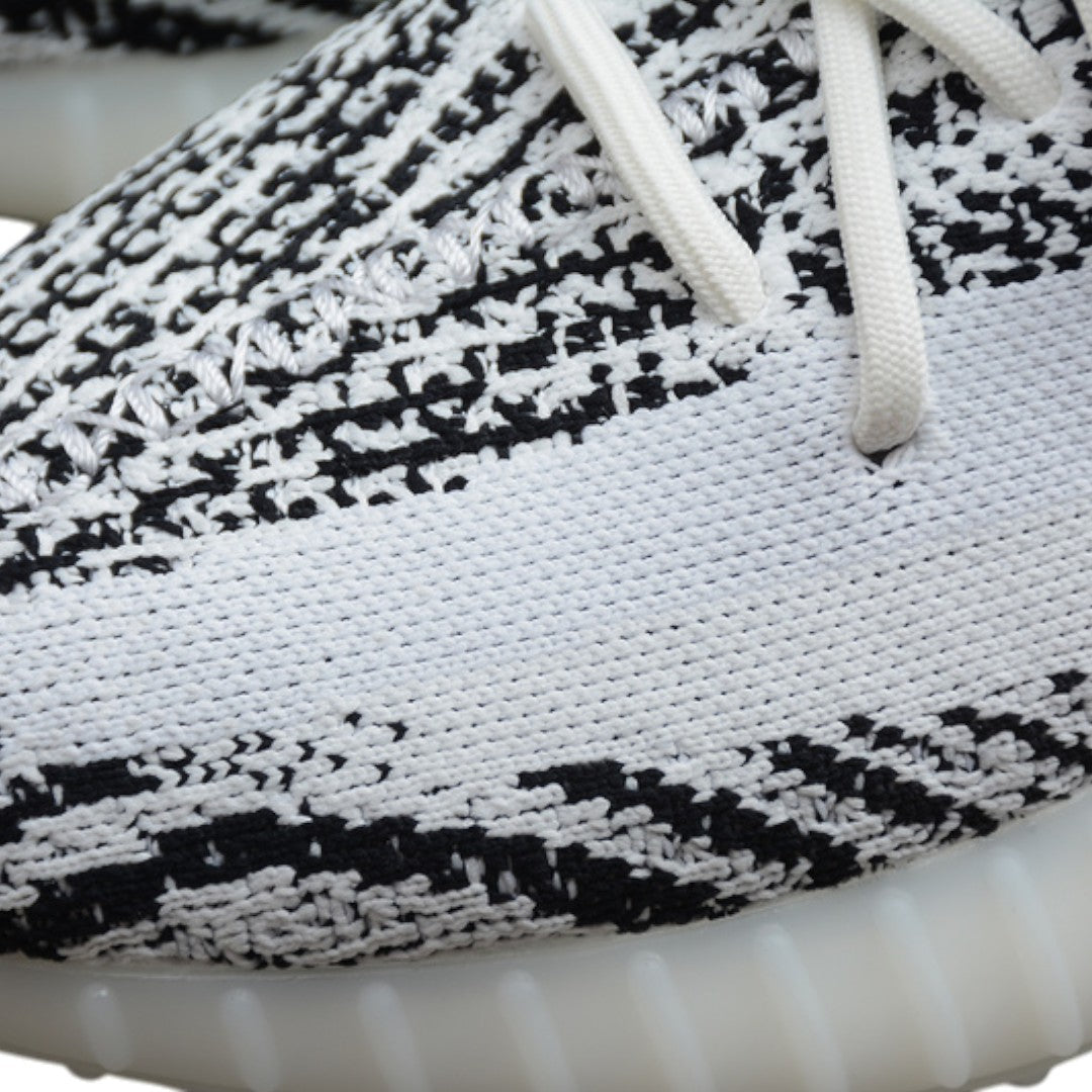 Yzy Boost 350 V2 'Zebra'