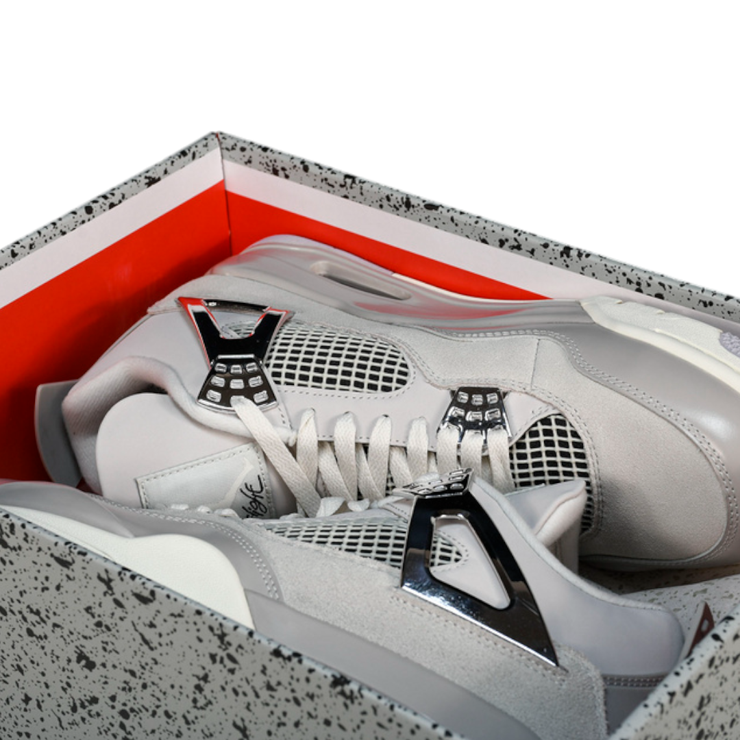 AJ4 Retro WMNS 'Frozen Moments'