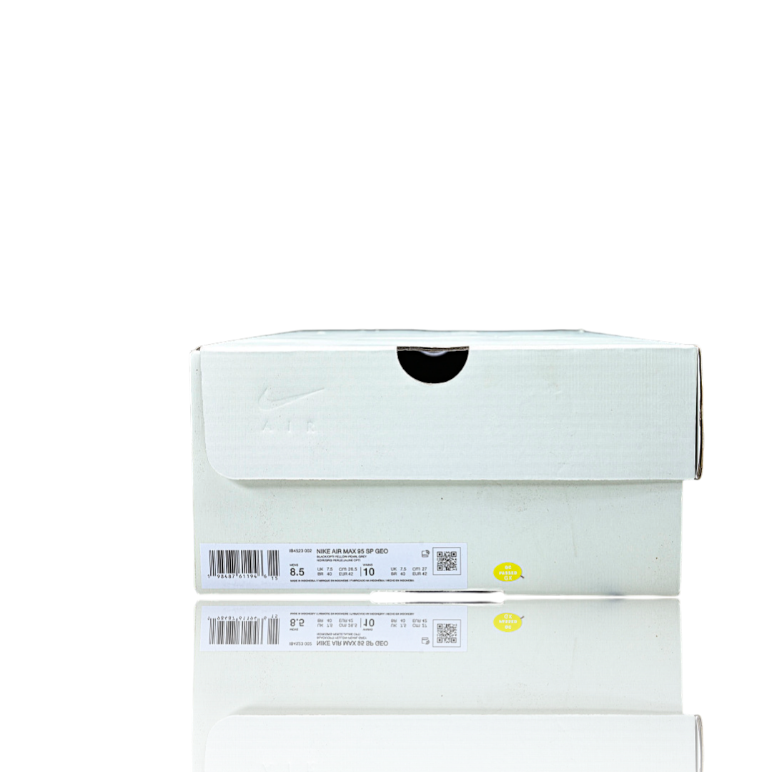 AM95 SP x Undefeated Geo 'Shanghai Opti Yellow'