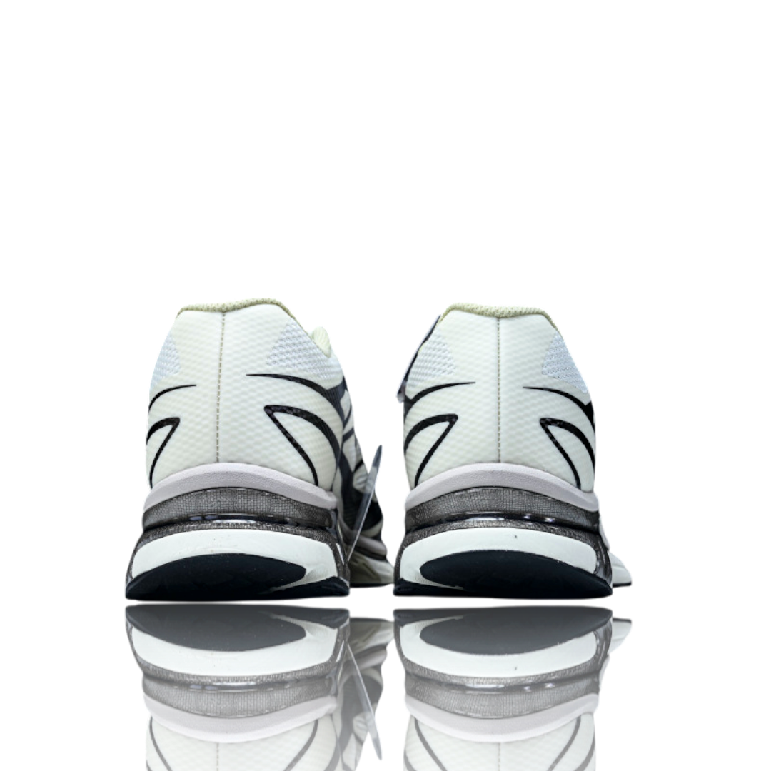 Salomon x Maison Margiela XT-MM6 'Vanilla Ice'