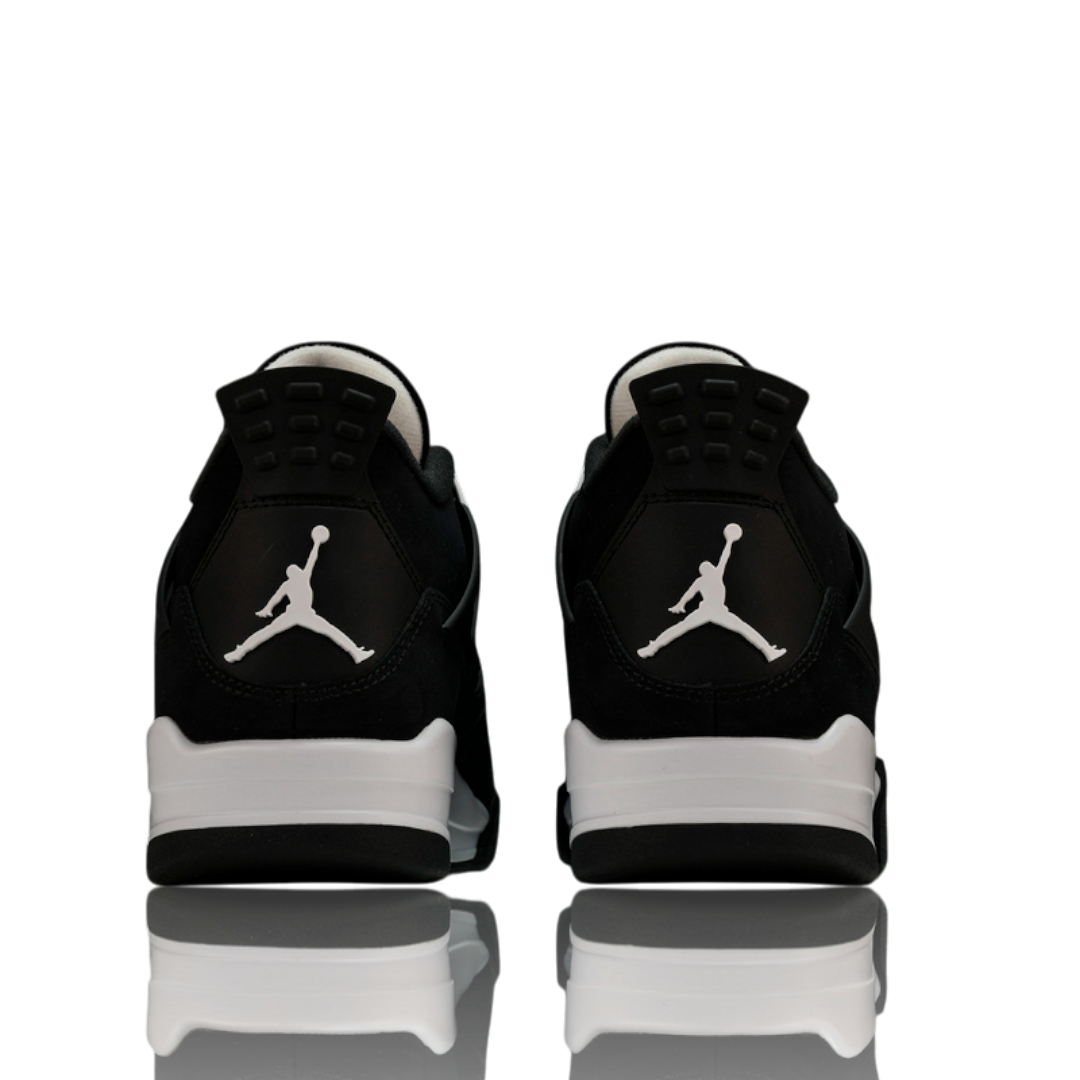 AJ4 Retro 'White Thunder'