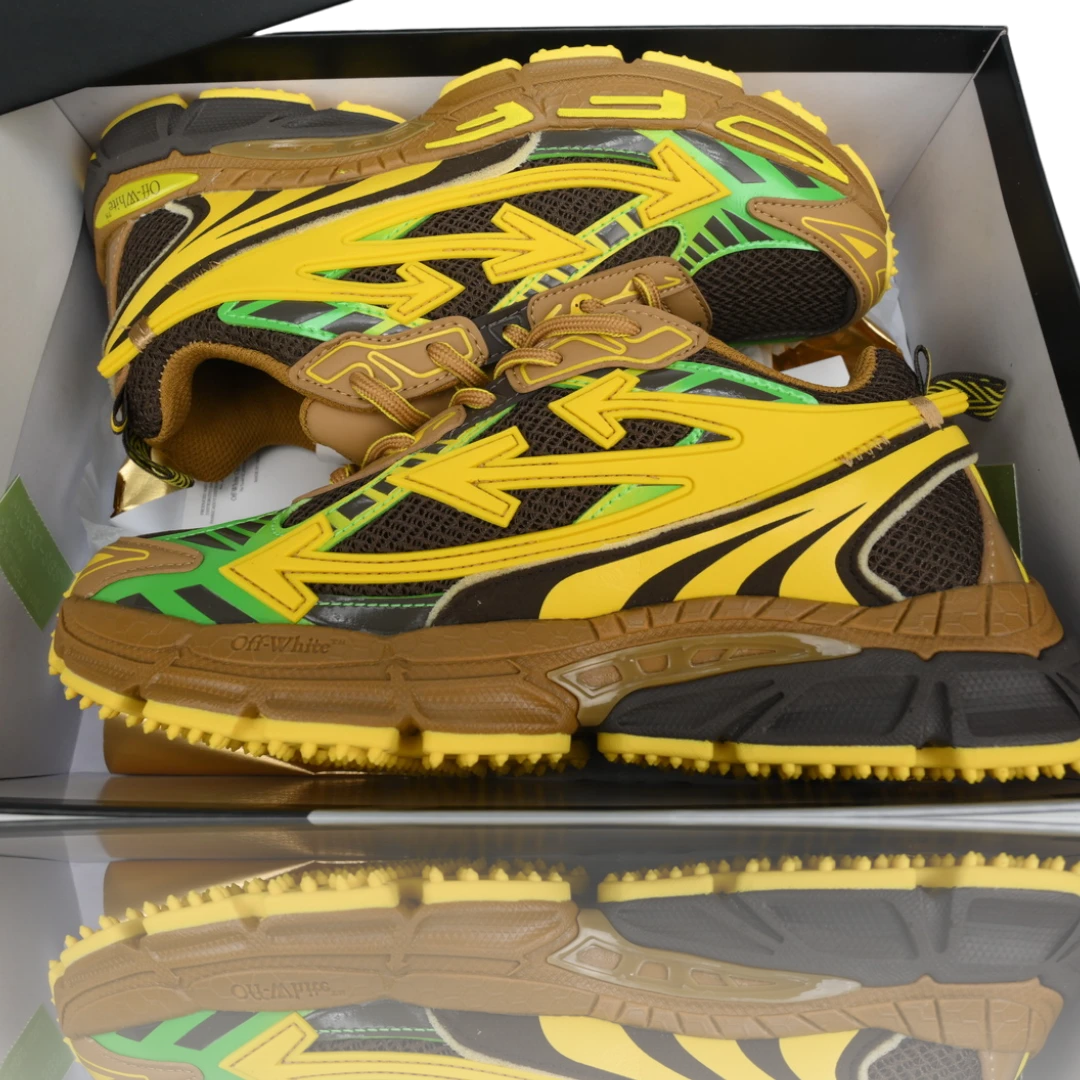 Off-White Be Right back 'Yellow Brown'
