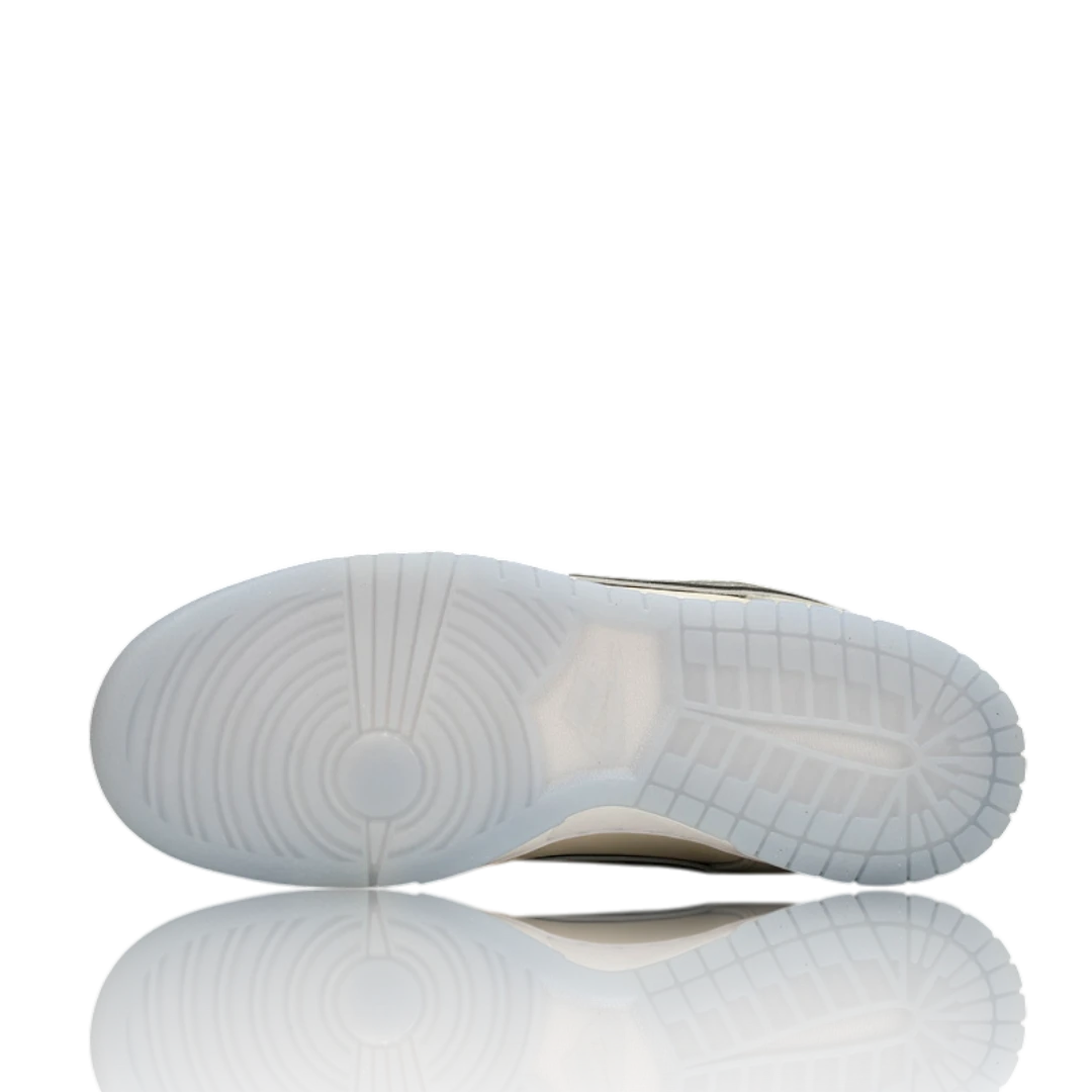 Concepts x SB Dnk Low 'White Lobster' (Friends and Family)