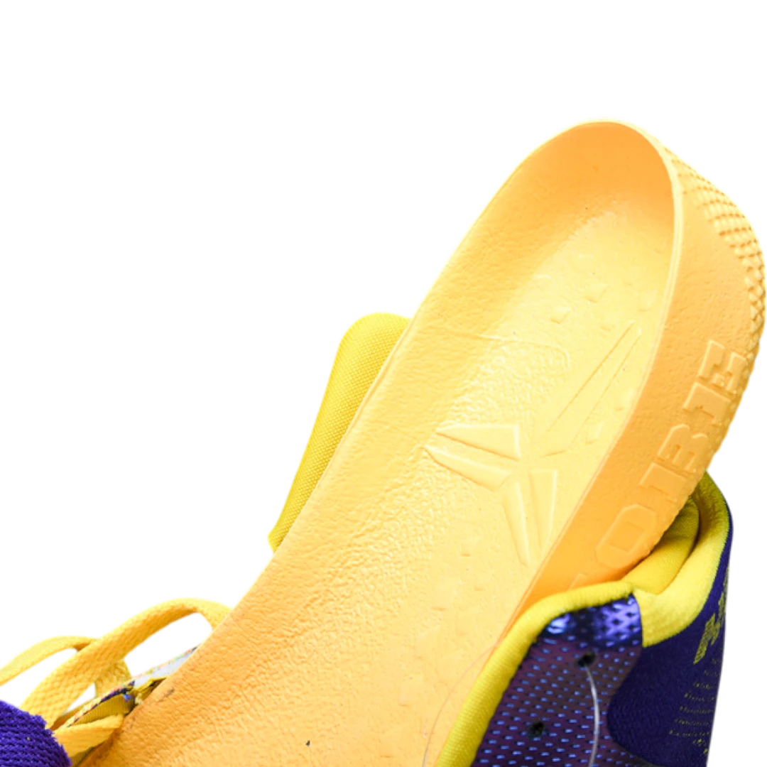 Kobe 9 Elite 'Team Showtime'