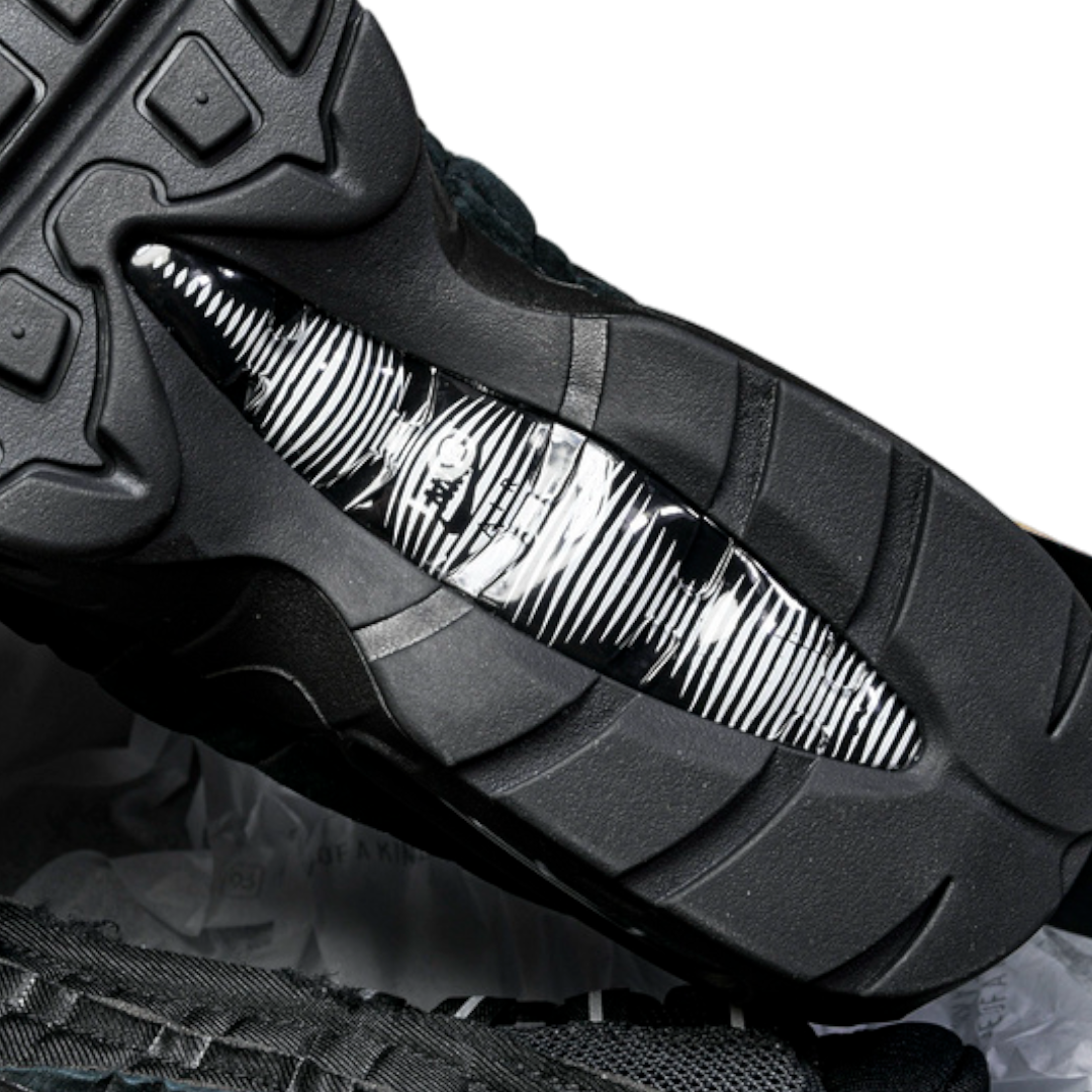 AM95 x Comme des Garcons 'Black'